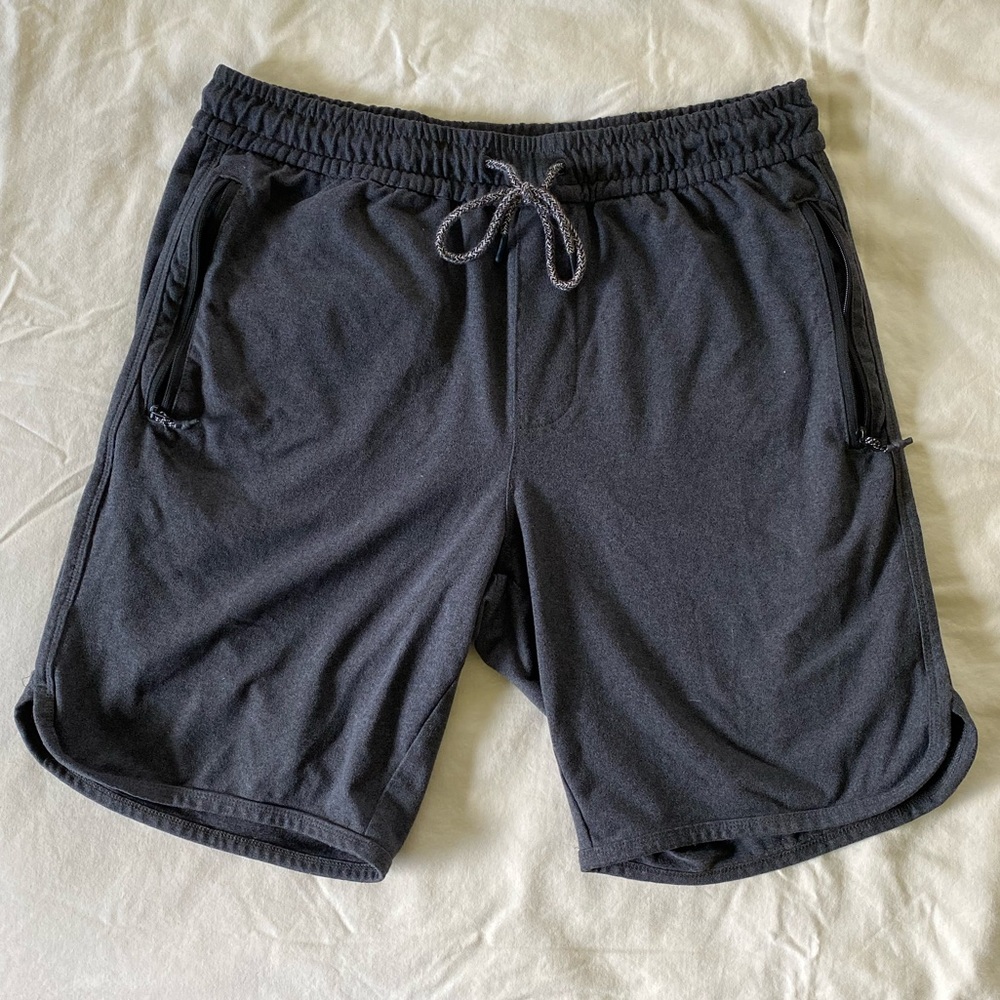 RipCurl Men’s drawstring shorts